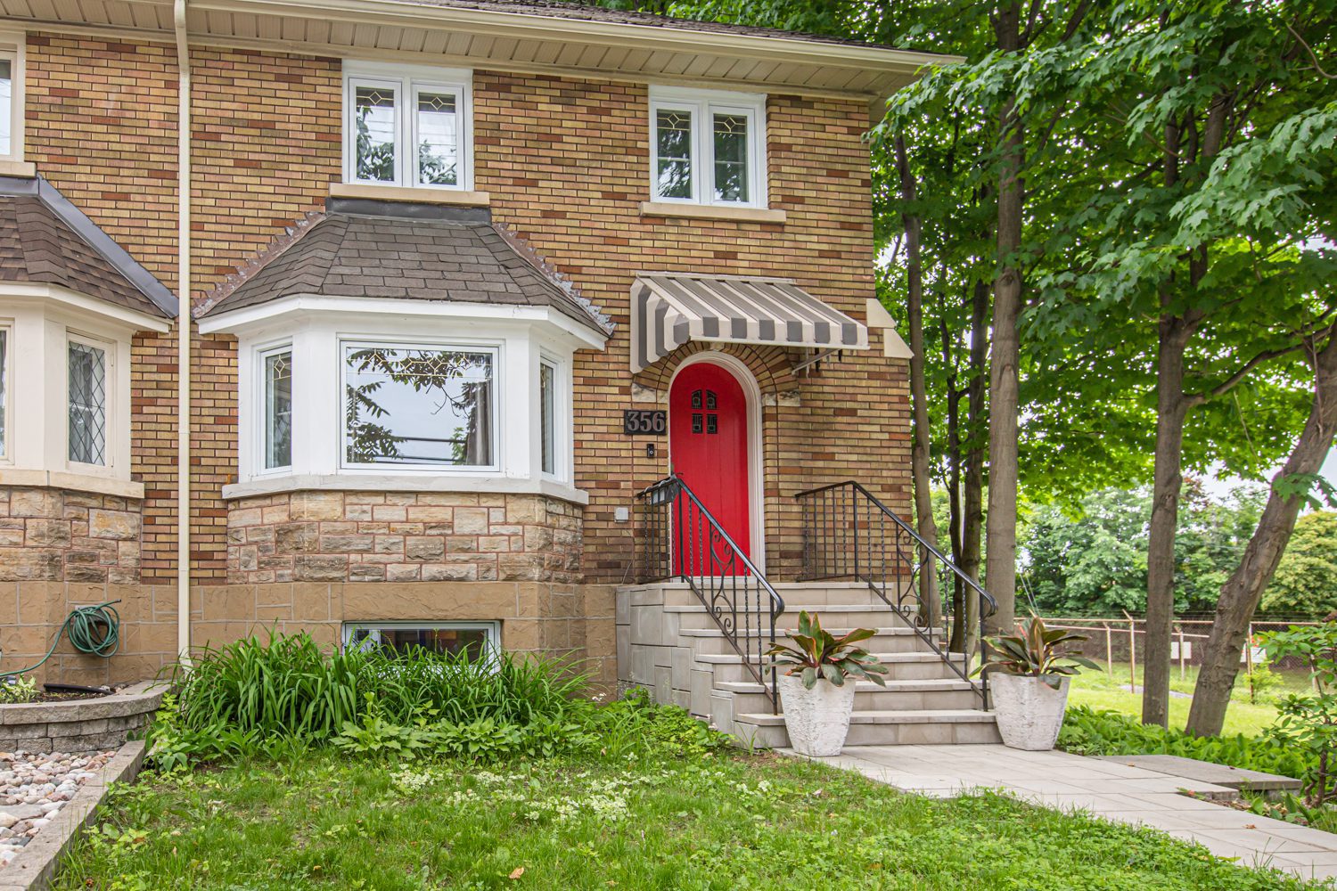 Holland Avenue Chell Team, Ottawa Real Estate