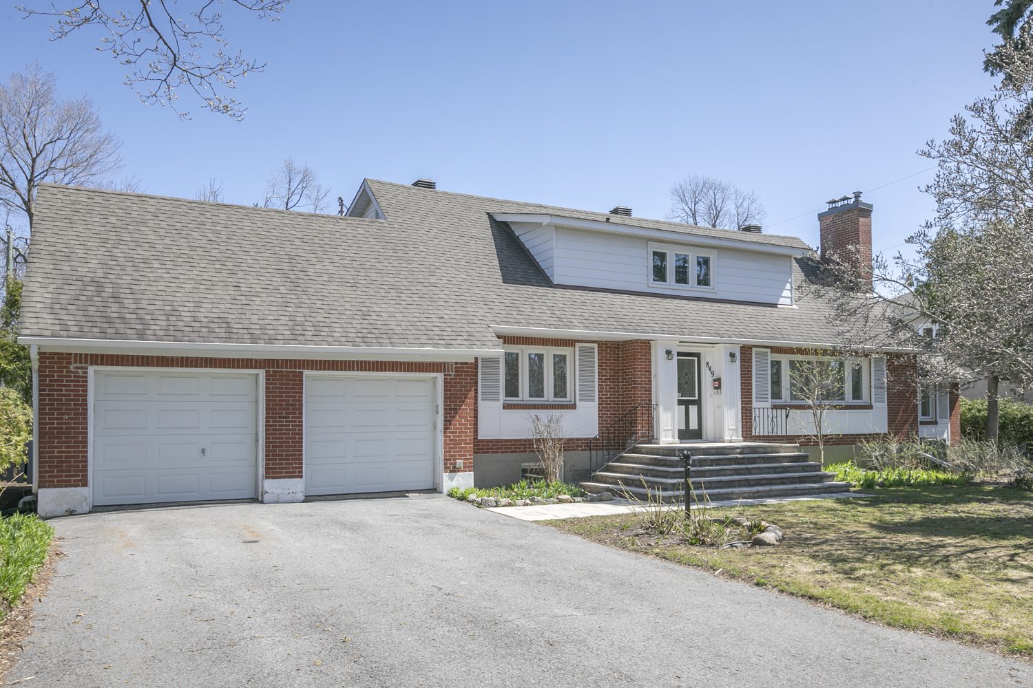 Maplecrest Avenue Chell Team, Ottawa Real Estate